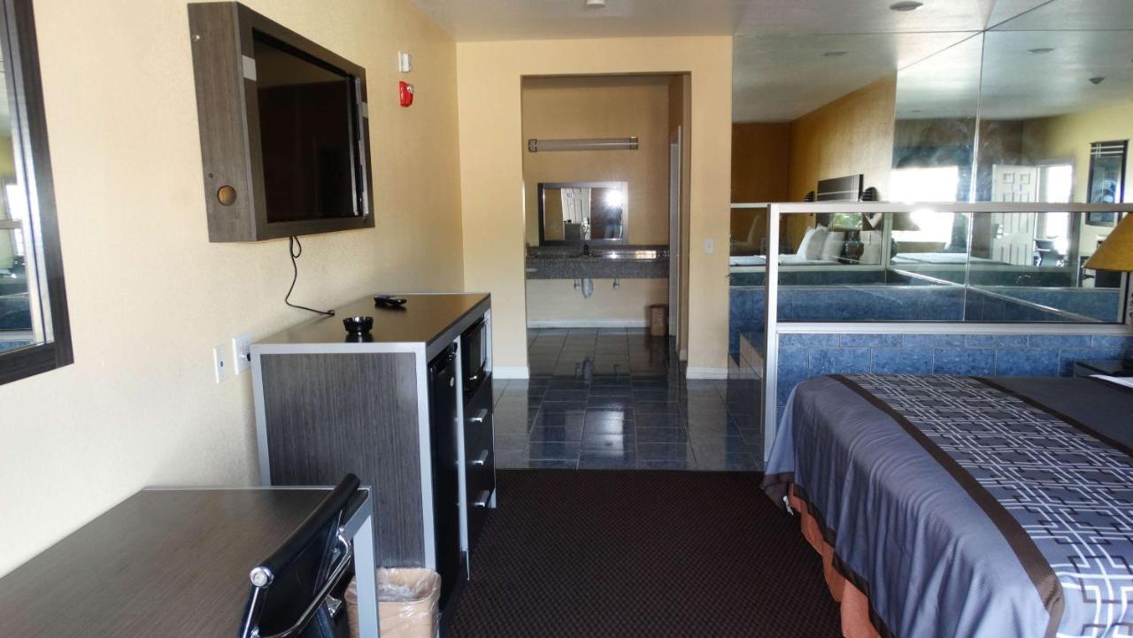 Motel 6 Houston, Tx - Willowbrook Mall Eksteriør billede