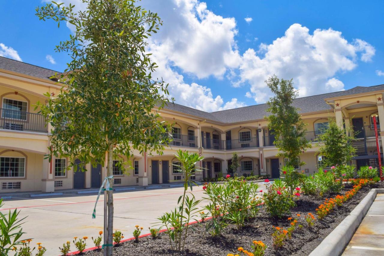 Motel 6 Houston, Tx - Willowbrook Mall Eksteriør billede